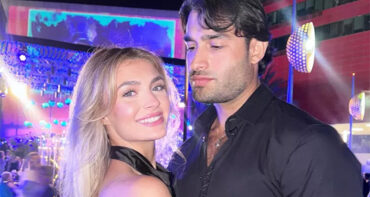 Sam Asghari celebra el año nuevo con su novia Brooke Irvine